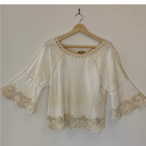 DEMOCRACY BOHO top crochet embroidery flared sleeves cream size small - Picture 2 of 9